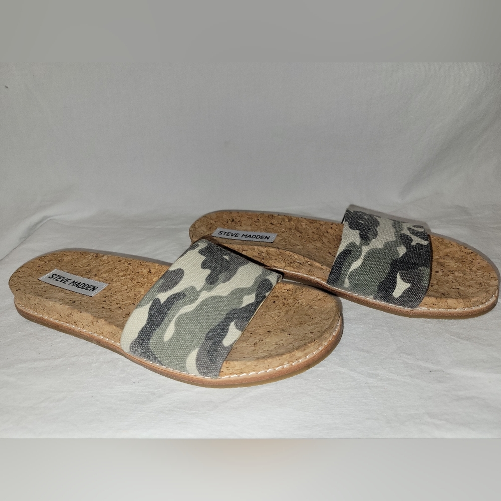 STEVE MADDEN "Karolyn" Camo Slippers